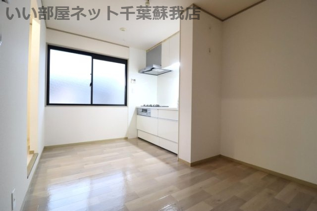 ファインビレッジの居間・リビング