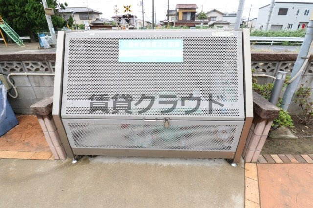 パークフロント八幡のその他共用部分|ゴミ捨て場　ゴミが散らばるのを防ぎます！