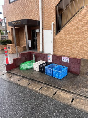 【その他共用部分】 | ダイアパレスステーションプラザ都賀 | エントランス外にゴミ置き場あります