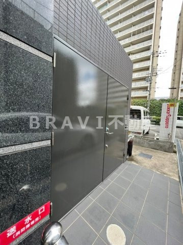 レジデンス大阪城前　BRAVI不動産のその他共用部分|【レジデンス大阪城前】ゴミ置き場