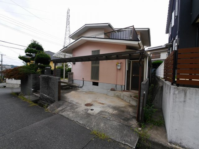 広陵町5貸家の駐車場