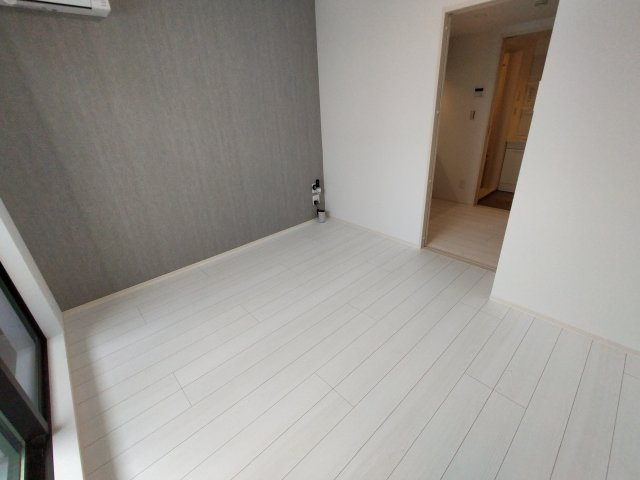 【居間・リビング】 | CRASTINE大蓮北４丁目B | 同一商品