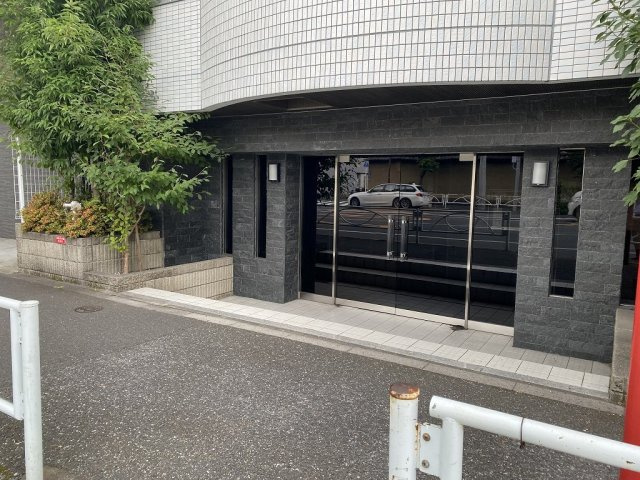 リガーレ本所吾妻橋のエントランス
