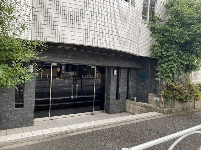 リガーレ本所吾妻橋のエントランス