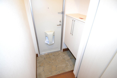 【玄関】 | ロハスタウンⅠ