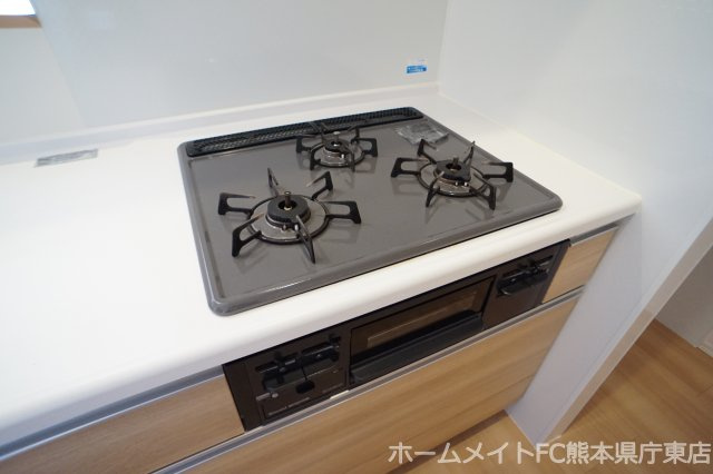 熊本市東区上南部３丁目のアパートのキッチン