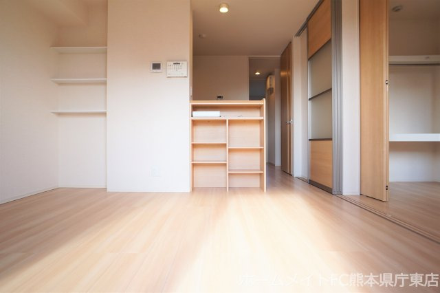 熊本市東区上南部３丁目のアパートの居間・リビング