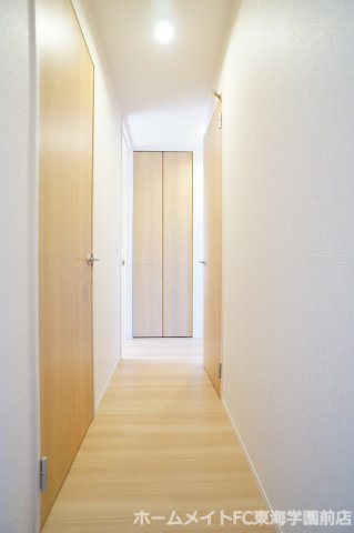 リヤン上南部の玄関