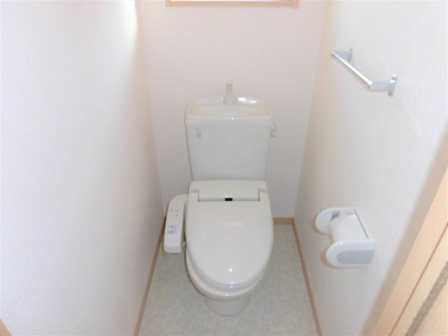 リビングタウン中野IIのトイレ