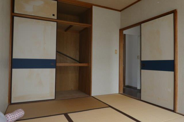 万寿東ハイツの和室