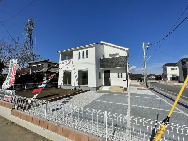 第1吉井町本郷（全6棟）1号棟の前面道路含む現地写真|前面道路含む現地写真です