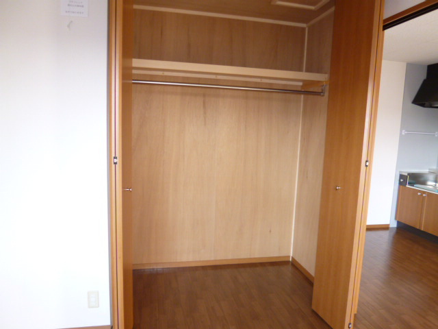 えとあシティＤの収納|クローゼット