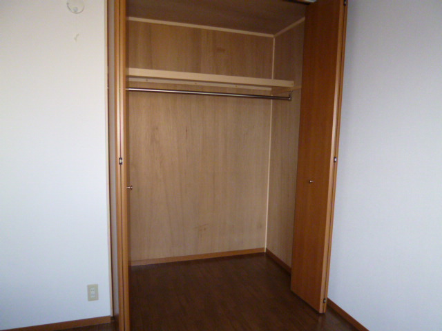 えとあシティＤの収納|クローゼット