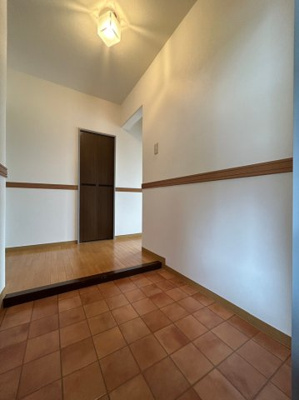 【玄関】 | パラシオン有瀬