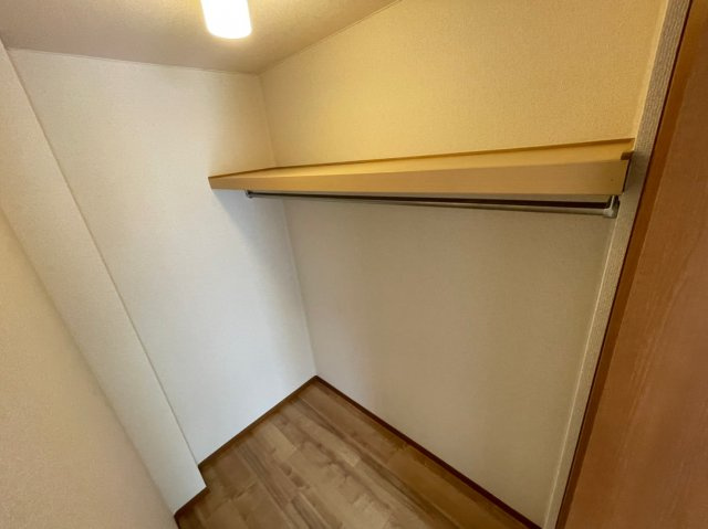 プラサート小阪の収納|大きなものも収納できそうです