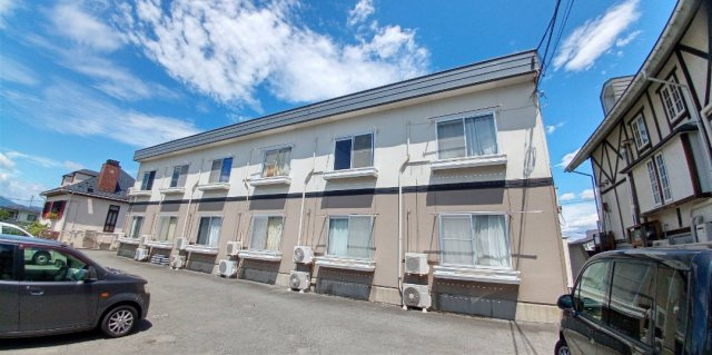 ロイヤルハイツヤマシチ