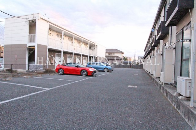 ポートサイドⅡの駐車場