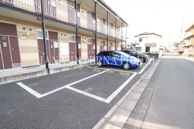 シャトルＮＯＪＩＭＡの駐車場