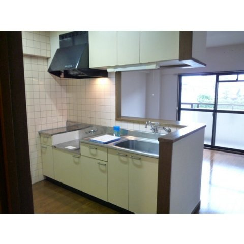 ＯＴＴＩ　ＰＬＡＴＺのキッチン