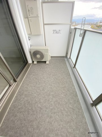 プレサンス神崎川ファインブレス　仲介手数料無料のバルコニー