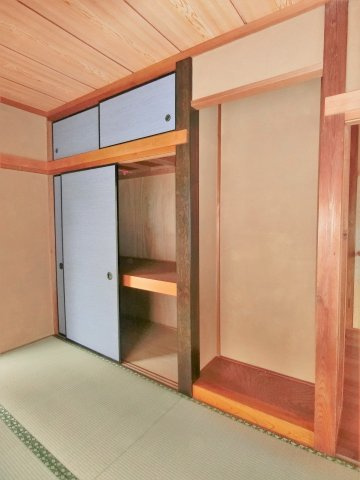 ホワイト貸家の収納