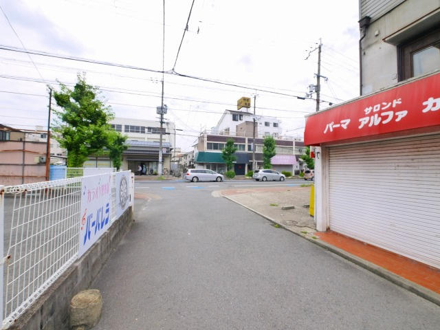平野貸家店舗の周辺