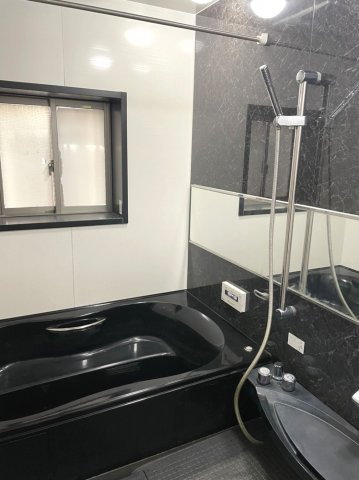 岸和田市磯上町6丁目　戸建の浴室