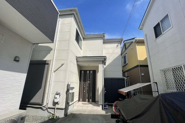 岸和田市磯上町6丁目　戸建の外観