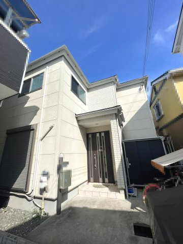 岸和田市磯上町6丁目　戸建の前面道路含む現地写真