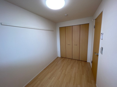 【洋室】 | Eternal J