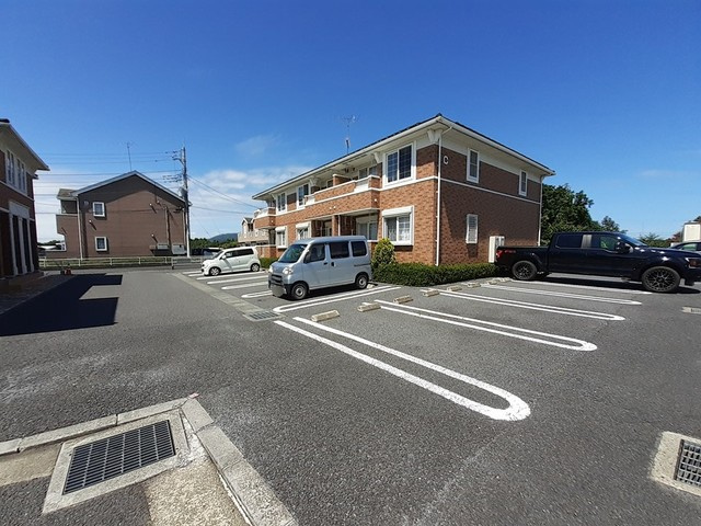 グラン・パパ　Ｂの駐車場