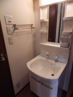 【洗面所】 | コリーヌ