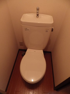【トイレ】 | コリーヌ