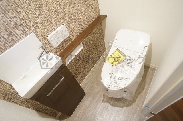 シャーメゾン　エクラージュ　中山寺南のトイレ