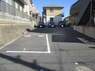 【駐車場】 | ピエトラ ポンテ