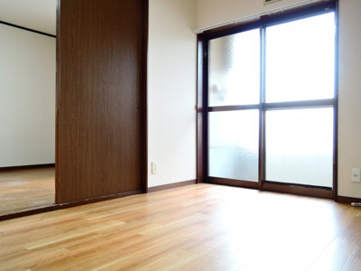 【居間・リビング】 | アーバンコート上牧