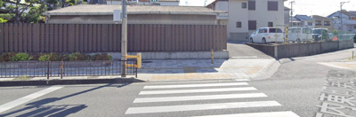 【外観】 | 中田シャッター付ガレージ（線路沿い）