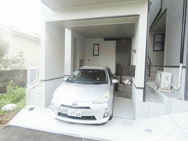 Kolet北八王子の駐車場