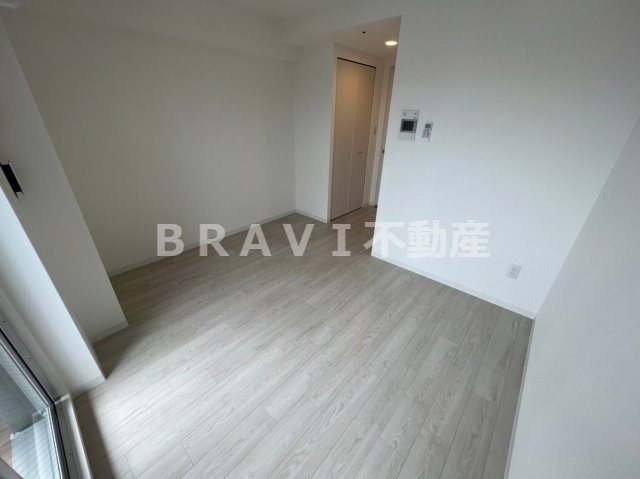 アドバンス上町台シュタット　BRAVI不動産の洋室|【アドバンス上町台シュタット】ゆったりした洋室です