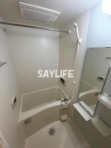 アダージェ小路の浴室