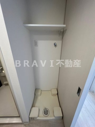 アドバンス上町台シュタット　BRAVI不動産の洗面所|【アドバンス上町台シュタット】洗濯パン