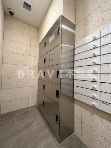 アドバンス上町台シュタット　BRAVI不動産のその他共用部分|【アドバンス上町台シュタット】宅配ボックス
