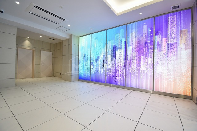 プライマル南森町のロビー