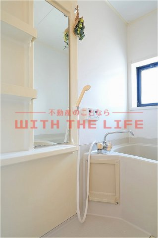 グリーンエクセル小森野B【キャッシュバック対象物件】の浴室|ゆったり過ごせるお風呂です