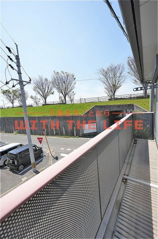 グリーンエクセル小森野B【キャッシュバック対象物件】のバルコニー|陽当たり良好なバルコニーです