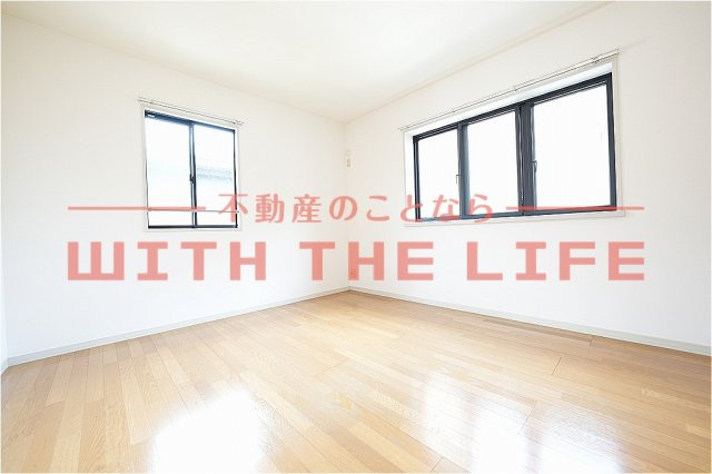 グリーンエクセル小森野B【キャッシュバック対象物件】の居間・リビング|使いやすい居間です
