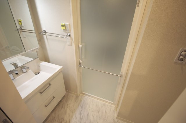 【洗面所】 | Concord Benten | 清潔感のある洗面所です♪