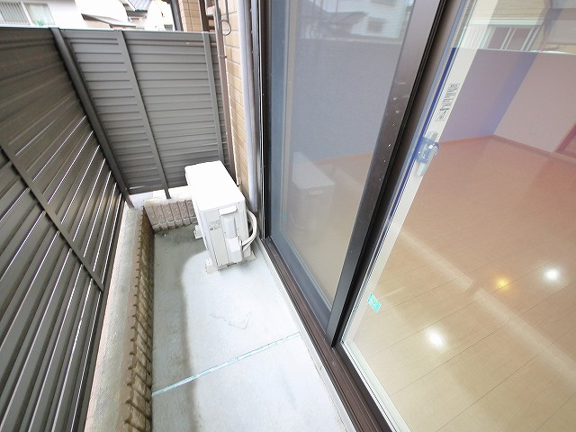 ヴィラ　ウェストⅡのバルコニー|陽当たり良好なバルコニーです