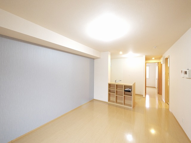 ヴィラ　ウェストⅡの居間・リビング|ゆったりとした居間です