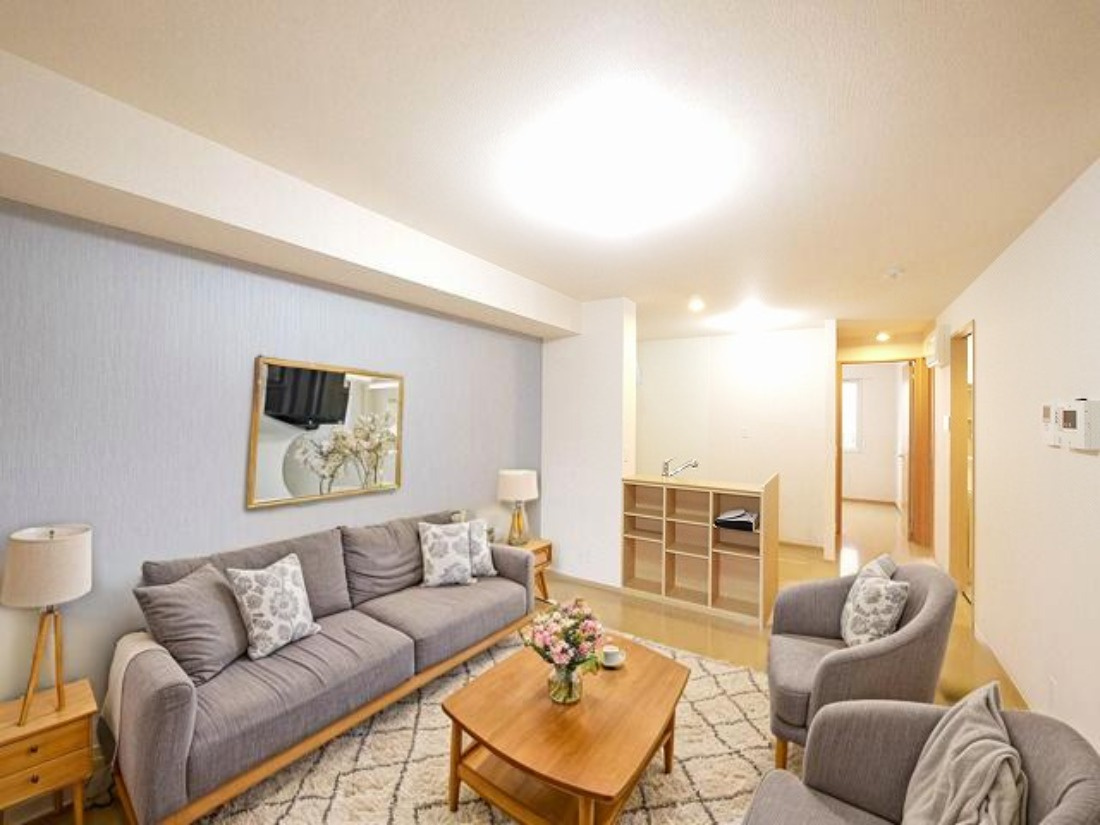 ヴィラ　ウェストⅡの居間・リビング|CGで家具等を配置したもので家具等は含まれません